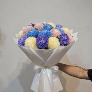20 Blue & Cream Chrysanthemum Peonies Bouquet