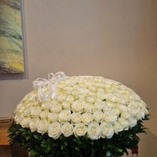 Grand White Roses Basket